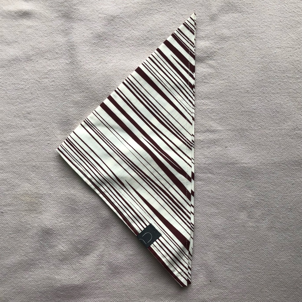 Wood grain handkerchief